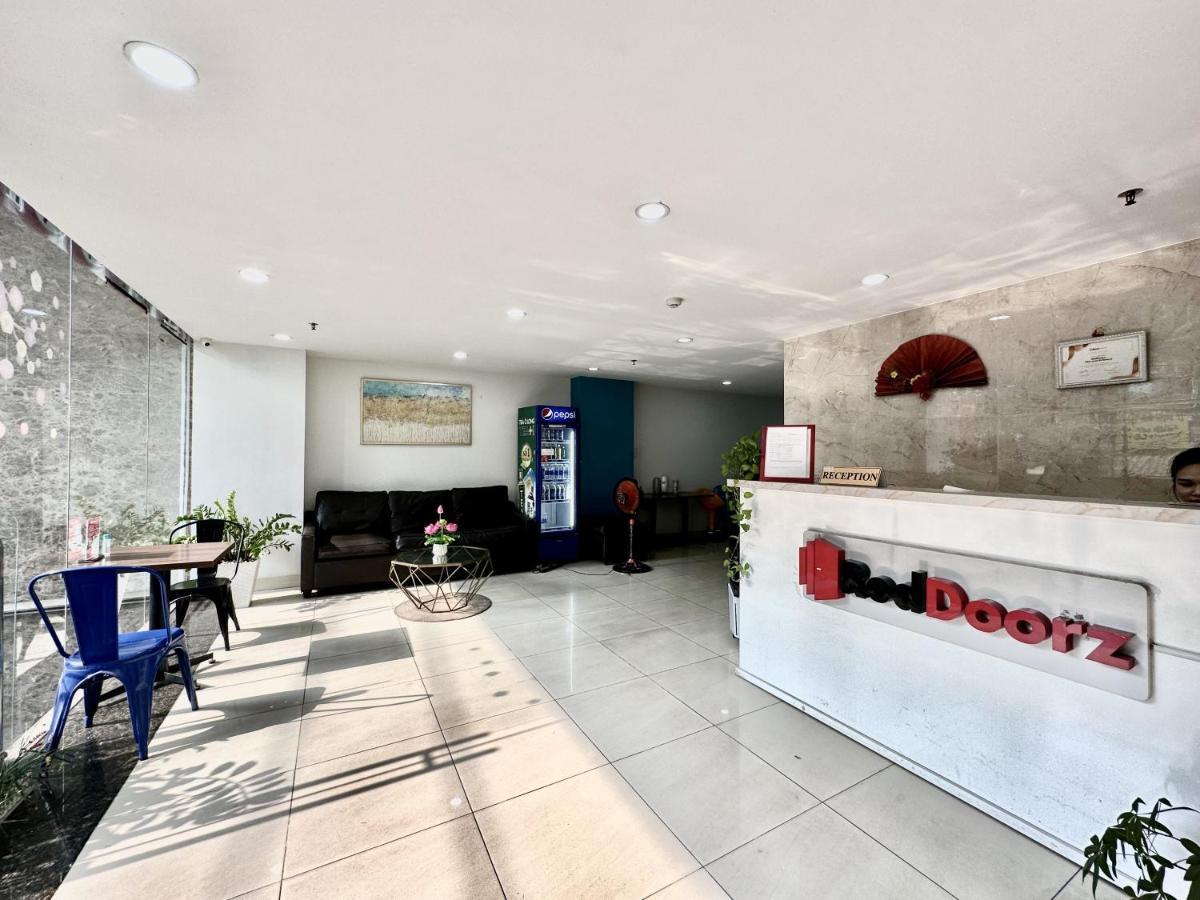The Jade Hotel Near Tan Son Nhat Airport Ciudad Ho Chi Minh  Exterior foto